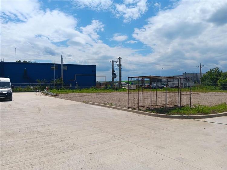 Spațiu comercial, de 108 mp, în Miroslava