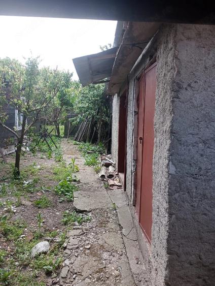 Casă cu 5 camere cu Teren 700 Mp în Ciclova Română