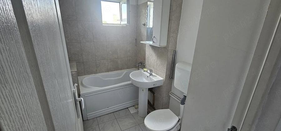Apartament cu 2 camere nedecomandat în Central
