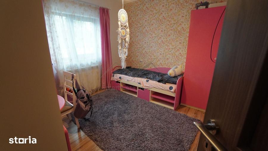 Casă cu 3 camere cu Teren 470 Mp în Rediu