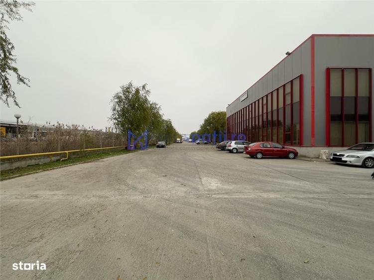 Spațiu comercial, de 500 mp, în Uricani