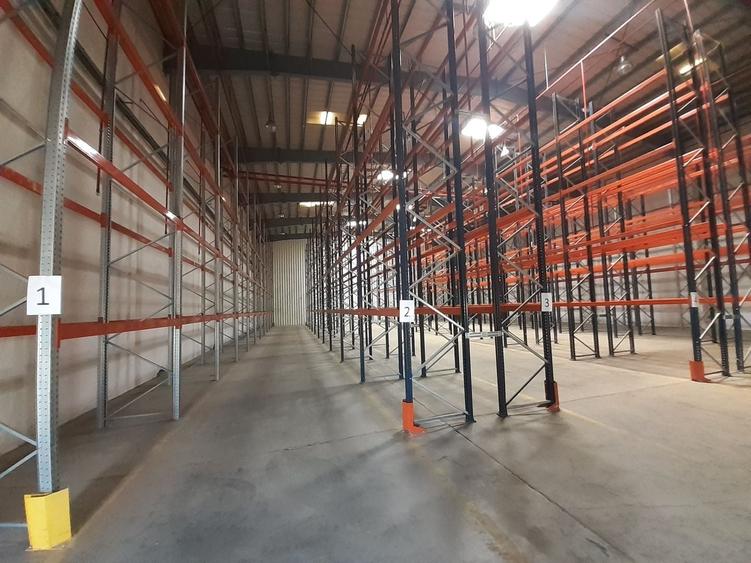 Spațiu industrial, de 940 mp, în Theodor Pallady