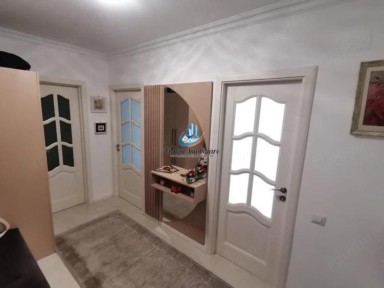 Apartament cu 2 camere decomandat în Est
