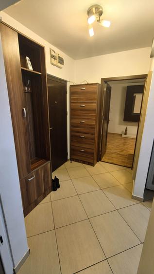 Apartament cu 2 camere decomandat, mobilat în Km 4-5