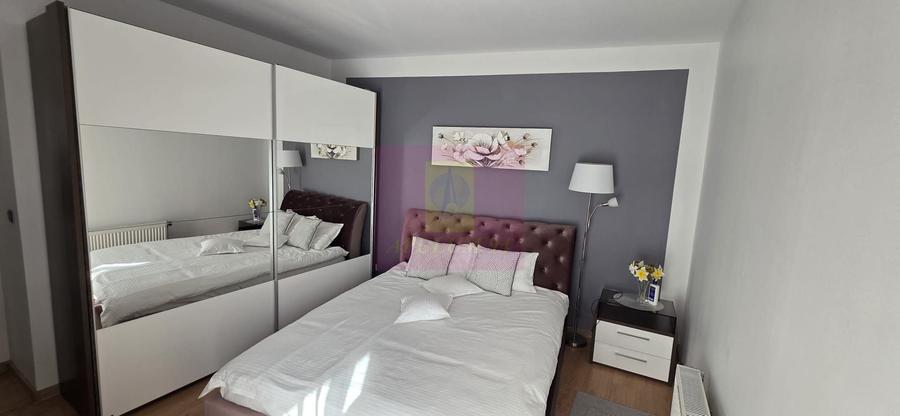 Apartament cu 2 camere semidecomandat, mobilat în Calea Moroieni