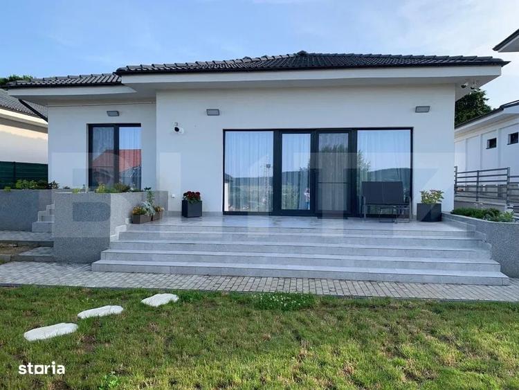 Casă cu 4 camere cu Teren 550 Mp în Corunca