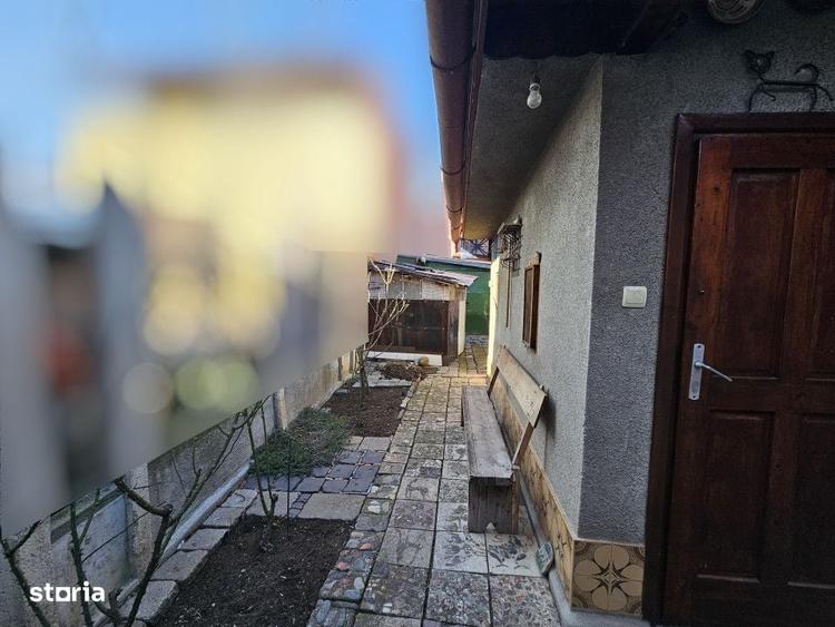 Casă cu 2 camere în Plopilor