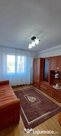 Apartament cu 2 camere decomandat în Sud