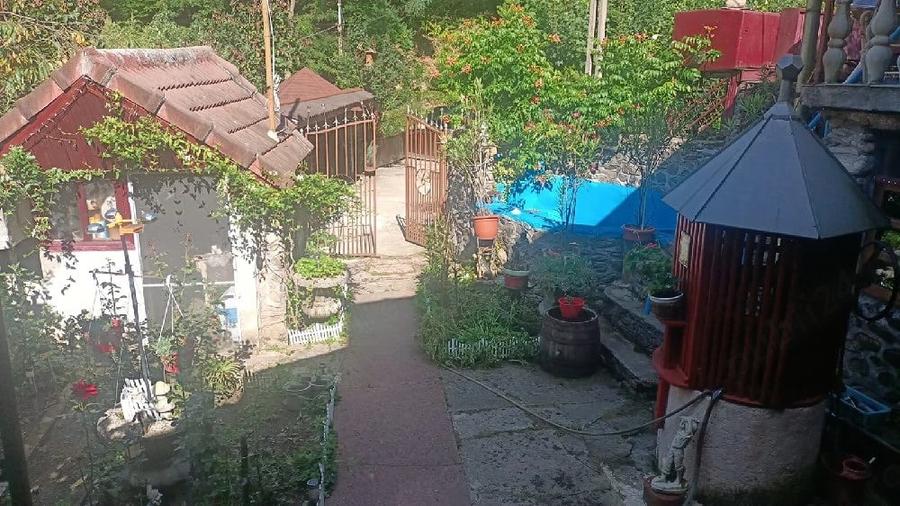 Casă cu Teren 1000 Mp în Costești
