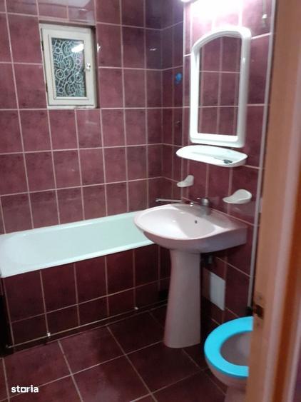 Apartament cu 3 camere decomandat în Nord