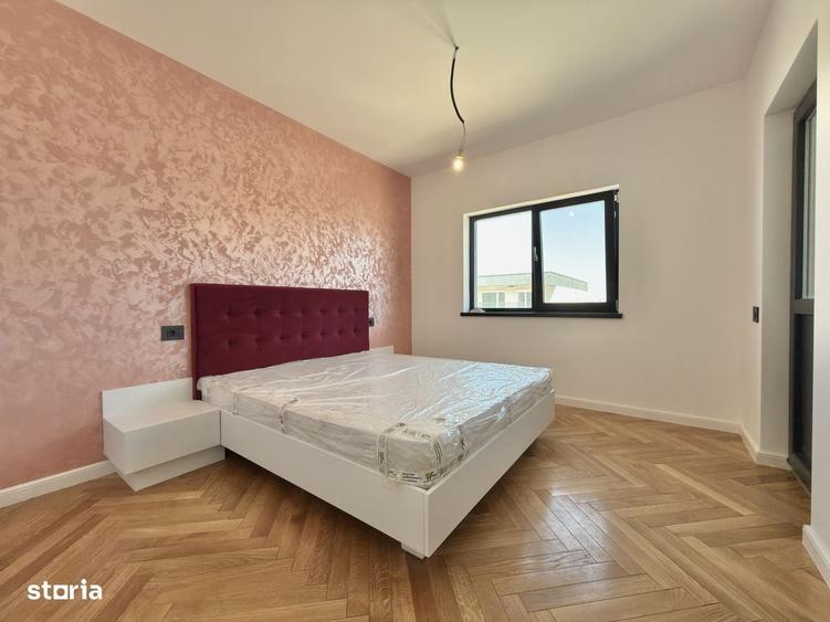 Casă cu 4 camere cu Teren 400 Mp în Central