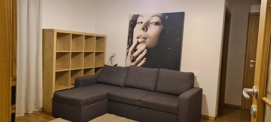 Apartament cu 2 camere semidecomandat, mobilat în Ultracentral