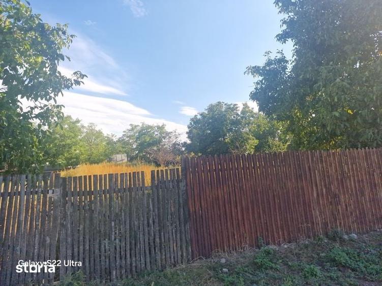 Teren de 1000 mp, în Smârdan