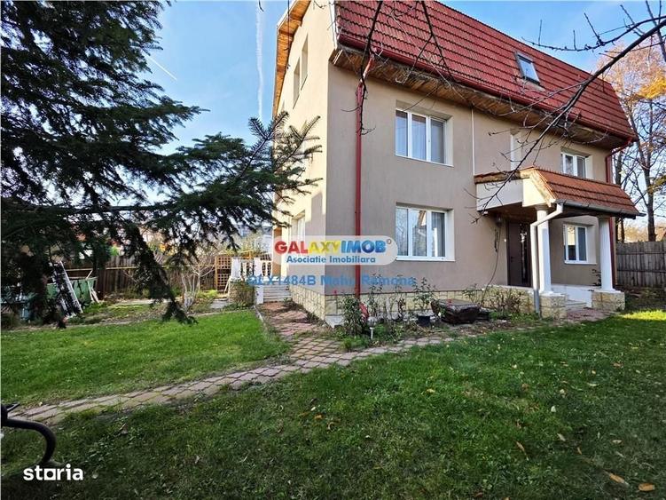 Casă cu 4 camere în Dumbrăveni