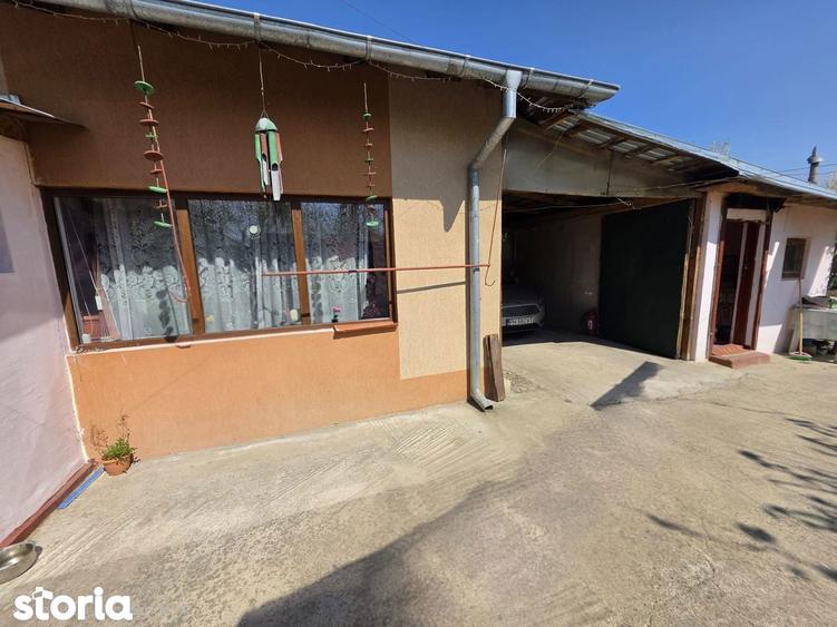 Casă cu 4 camere cu Teren 685 Mp în Mănești