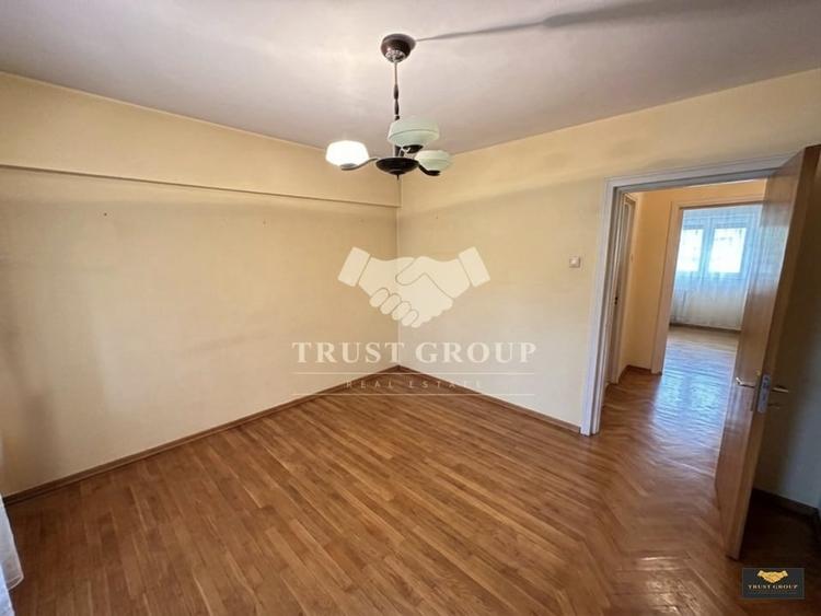 Apartament cu 4 camere decomandat în Titulescu