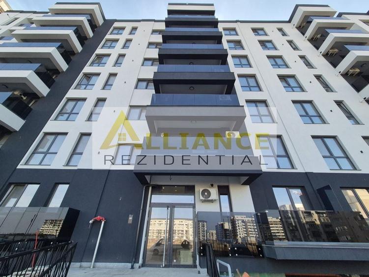 Apartament cu 3 camere decomandat în Sud