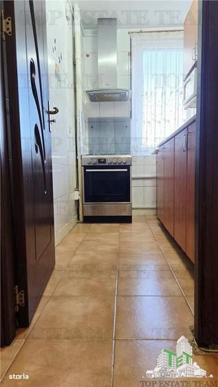 Apartament cu 2 camere decomandat în Gara de Nord