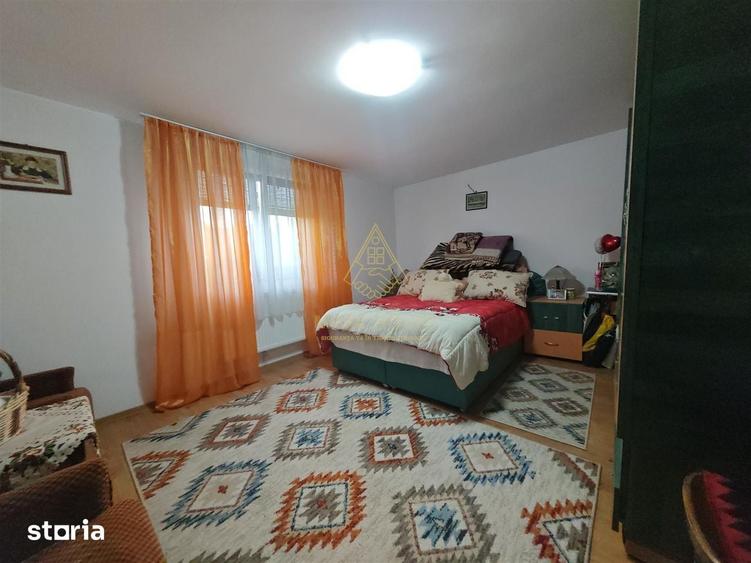 Casă cu 2 camere cu Teren 600 Mp în Măgura