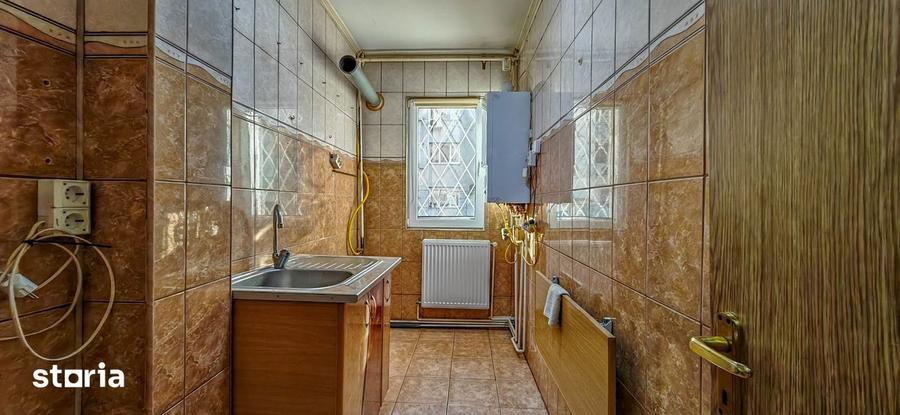 Apartament cu 2 camere semidecomandat în Ferentari