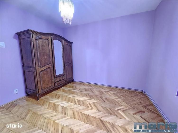 Apartament cu 3 camere decomandat în Tudor