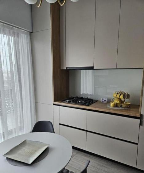 Apartament cu 2 camere decomandat în 1 Decembrie 1918