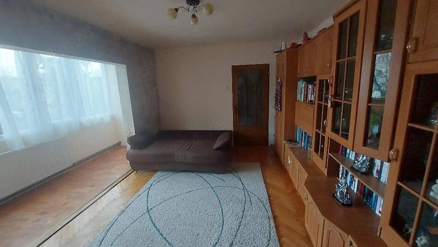 Apartament cu 2 camere nedecomandat în Șagului