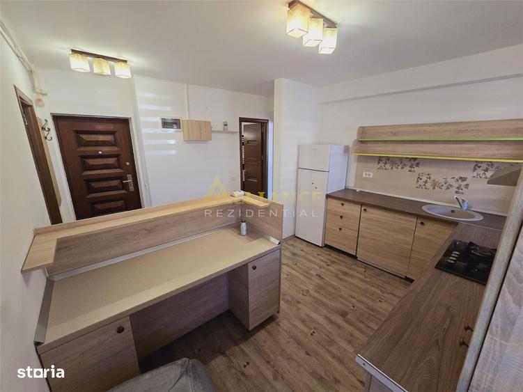 Apartament cu 2 camere în Central — fotografia 3