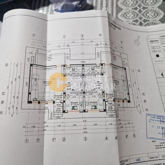 Duplex cu 4 camere cu Canalizare în Valea Adâncă