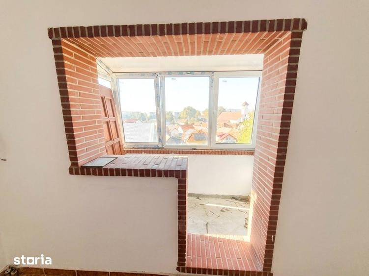 Apartament cu 2 camere decomandat în Central