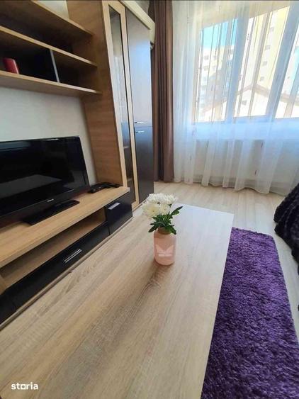 Garsonieră decomandată în Central