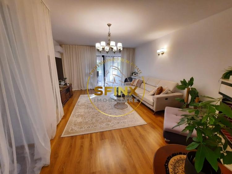 Duplex cu 5 camere cu Canalizare în Iancu Nicolae