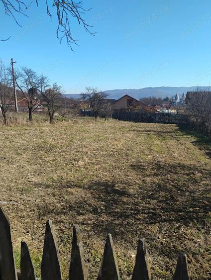 Teren de 830 mp, în Central