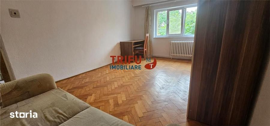 Apartament cu 2 camere decomandat în Tolstoi
