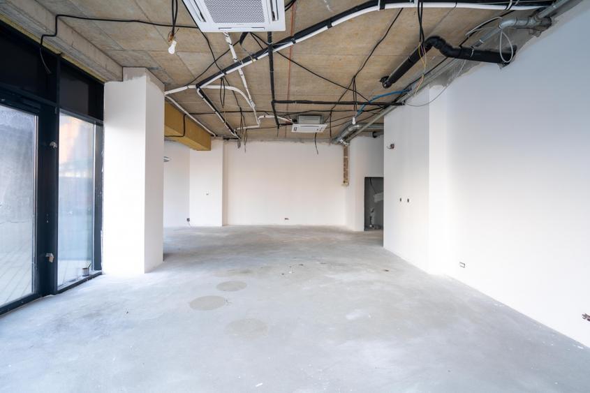 Spațiu comercial, de 88 mp, în Central