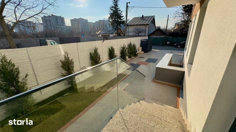 Apartament cu 3 camere în Aviației