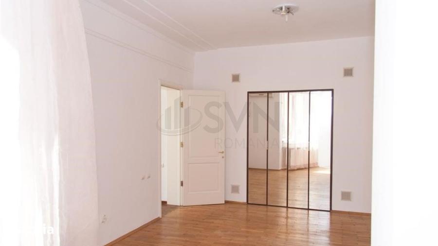 Casă cu 4 camere în Știrbei Vodă