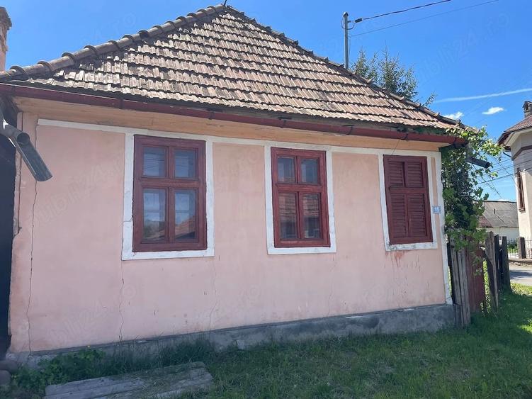 Teren de 600 mp, în Gurghiu