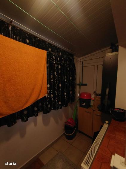 Apartament cu 2 camere decomandat, mobilat în Anda