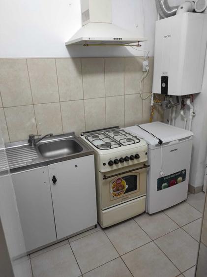 Garsonieră semidecomandată în Central