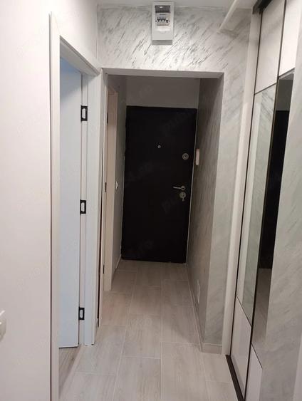 Garsonieră decomandată în Micro 20