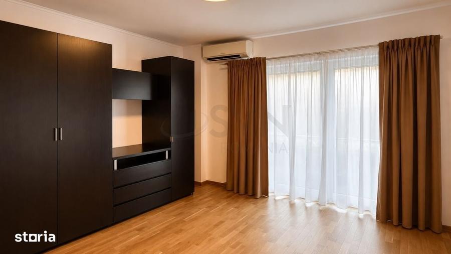 Apartament cu 4 camere decomandat în Tunari