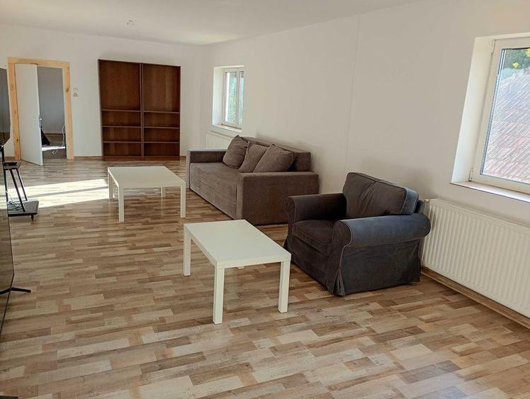 Casă individuală cu 4 camere cu Teren 290 Mp în Schei