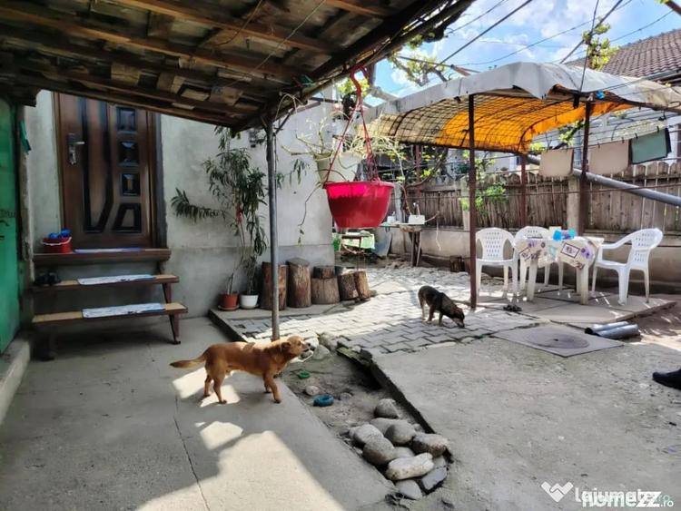 Casă cu 4 camere cu Teren 203 Mp în Central