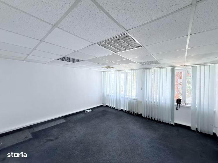 Spațiu comercial, de 14 mp, în Central