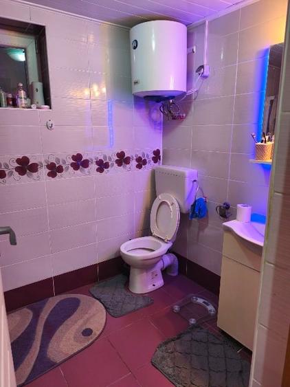 Casă individuală cu 4 camere cu Garaj în Crucea