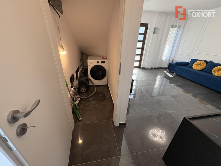 Duplex cu 3 camere cu Canalizare în Giroc
