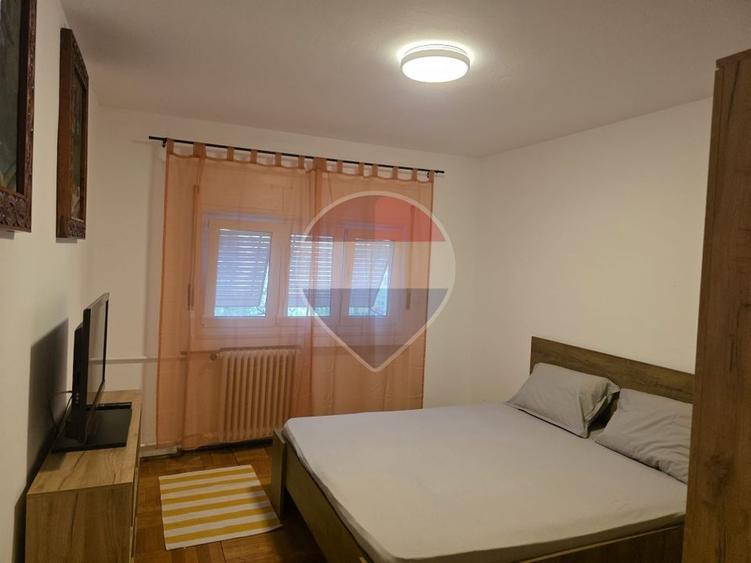 Apartament 2 camere de închiriat | Ultracentral Arad | Mobilat complet - 11