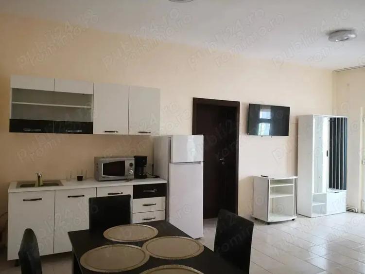 Apartament cu 2 camere semidecomandat în Complex Studențesc