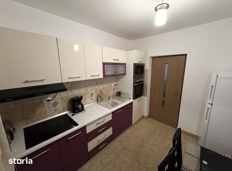Apartament cu 3 camere în Florești